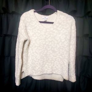 H Halson white with light accent fluffy sweater. XSmall.
